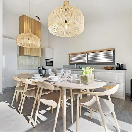 Villa Luxury Waterfront Retreat 4p - Comfort & Panoramisch Uitzicht - 13 *