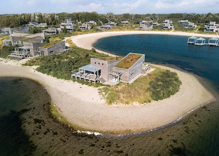 Luxury Waterfront Retreat 4p - Comfort & Panoramisch Uitzicht - 13