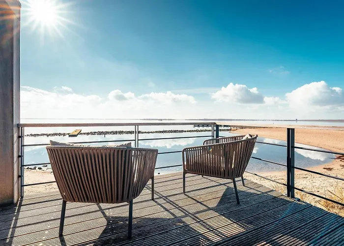 וילה Luxury Waterfront Retreat 4p - Comfort & Panoramisch Uitzicht - 13 אאודורפ