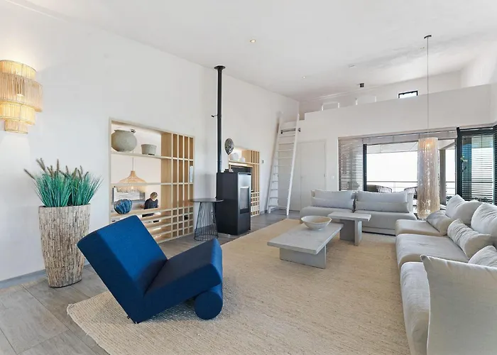 Luxury Waterfront Retreat 4p - Comfort & Panoramisch Uitzicht - 13 וילה *