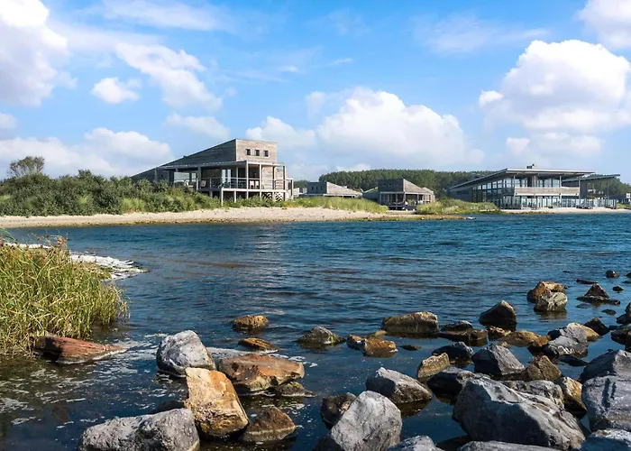 וילה Luxury Waterfront Retreat 4p - Comfort & Panoramisch Uitzicht - 13 אאודורפ